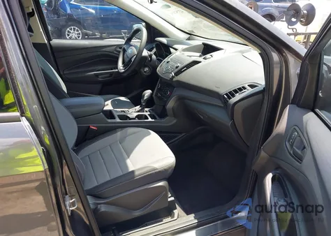 2019 Ford Escape S из США, поврежденный, VIN 1FMCU0F74KUB21854